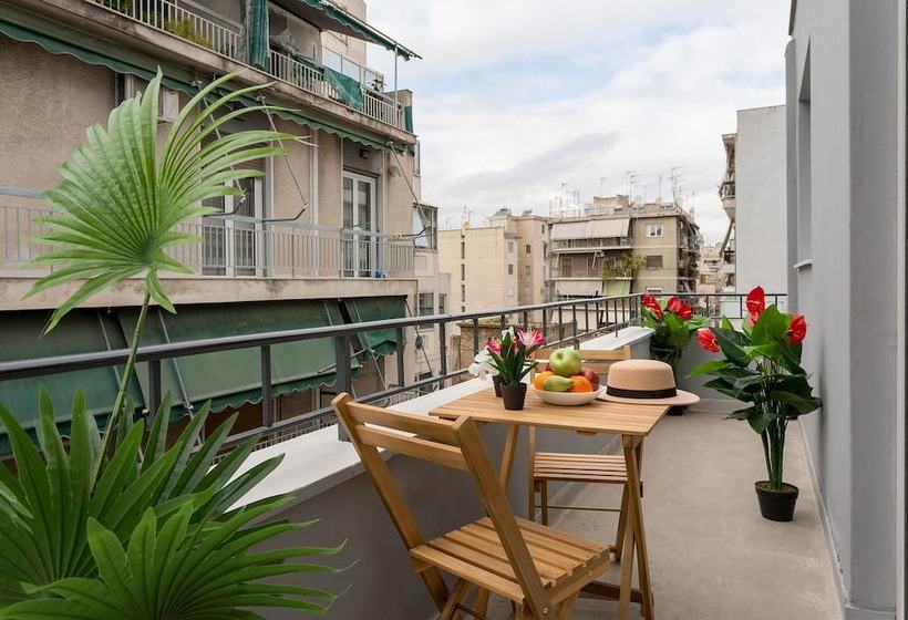 Homely Apartments By Athens Stay