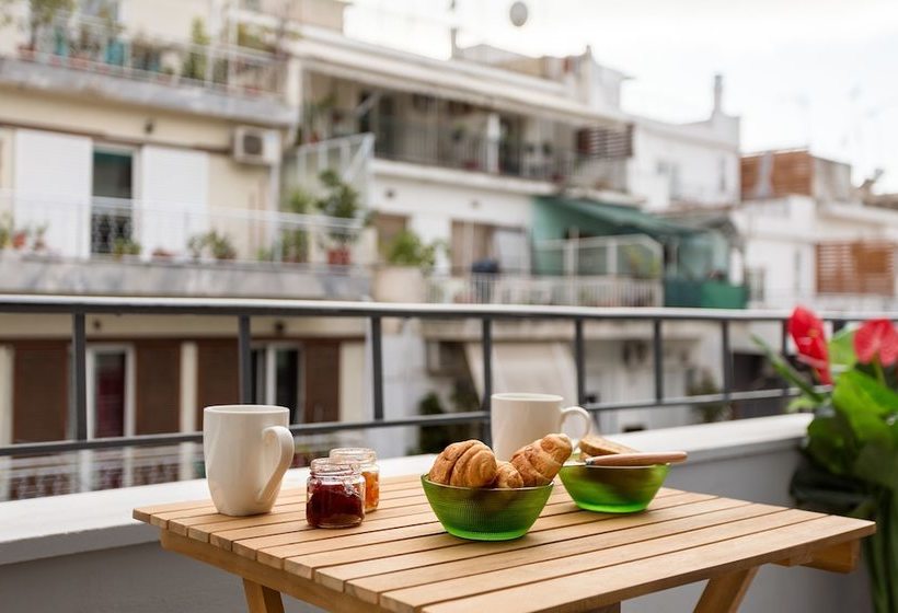 Homely Apartments By Athens Stay