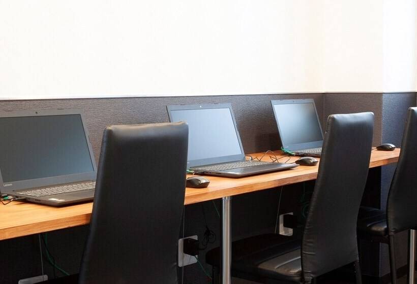 فندق Chuo Bridge