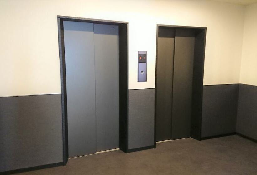 فندق Chuo Bridge