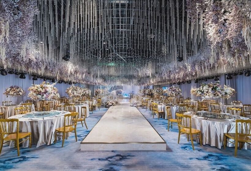 Отель Holiday Inn Express Nanjing Lishui