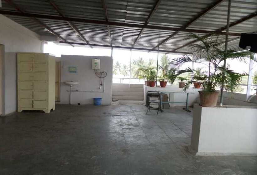 בית מלון כפרי Indira Sagar