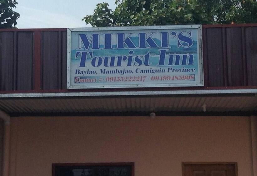 فندق Mikki's Tourist Inn