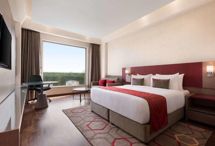 酒店 Ramada Plaza By Wyndham Lucknow