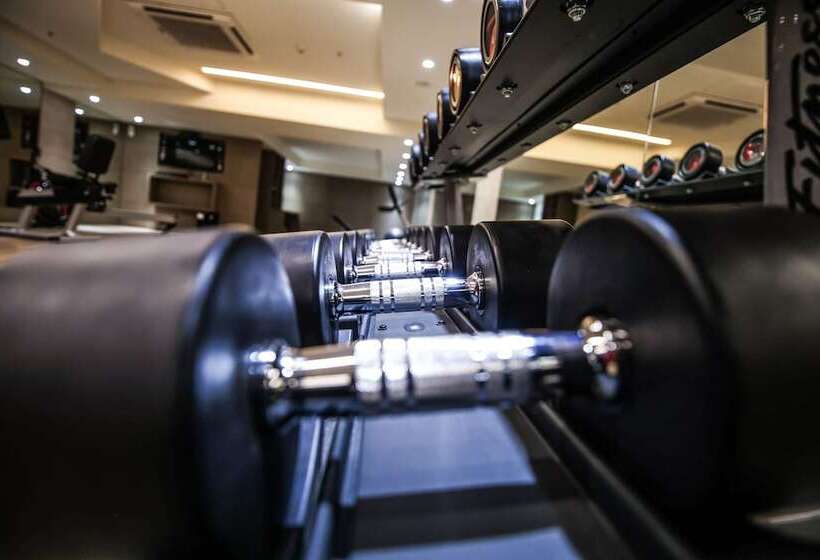 酒店 Ramada Plaza By Wyndham Lucknow