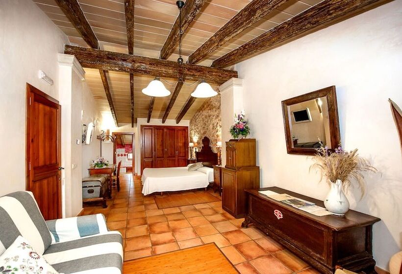 Сельский отель Agroturisme Can Bessol