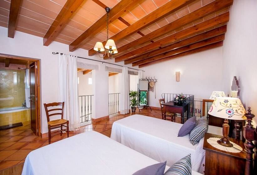 Сельский отель Agroturisme Can Bessol