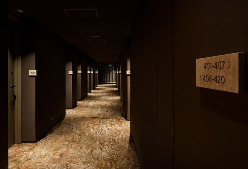 Отель Strata Naha