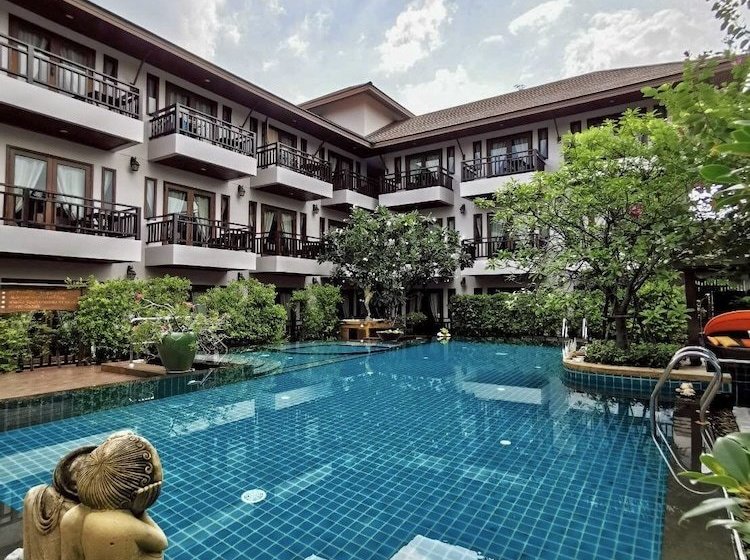 호텔 The Tara Residence Pattaya