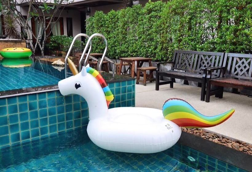 호텔 The Tara Residence Pattaya