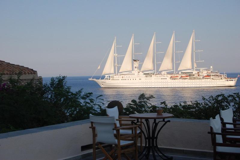 פנסיון Ardamis