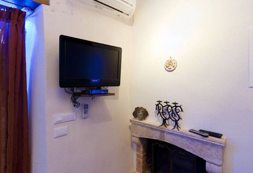 פנסיון Ardamis