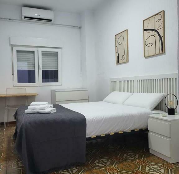 پانسیون Casa Mila Sv19 Guesthouse