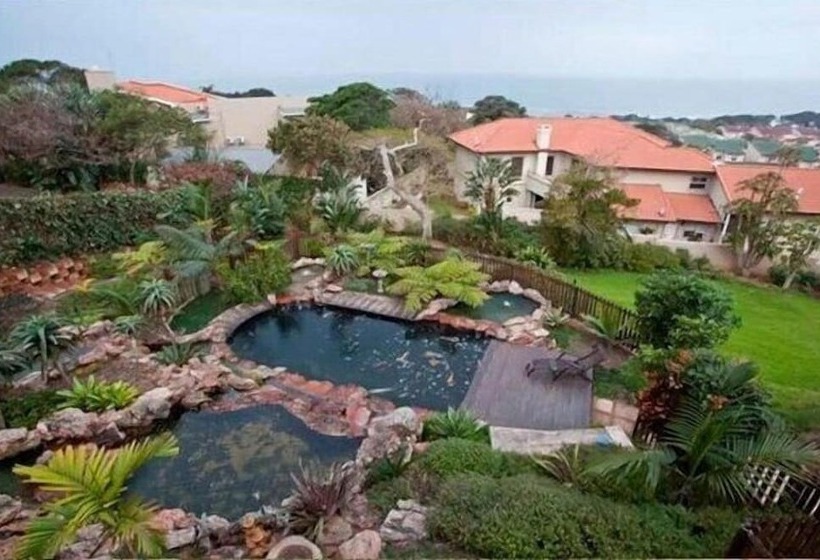 펜션 Dolphins Guest House Umhlanga