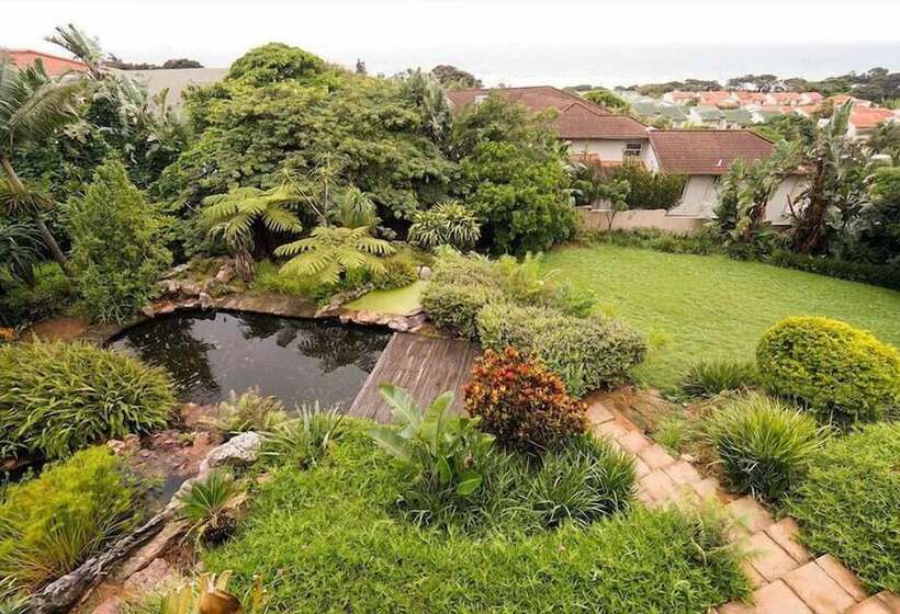 펜션 Dolphins Guest House Umhlanga