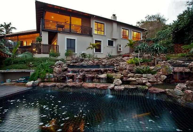 펜션 Dolphins Guest House Umhlanga