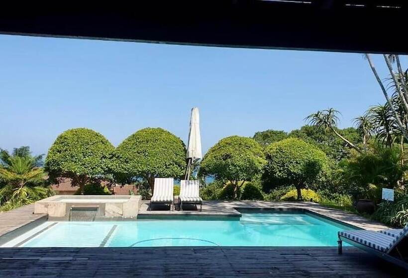 펜션 Dolphins Guest House Umhlanga