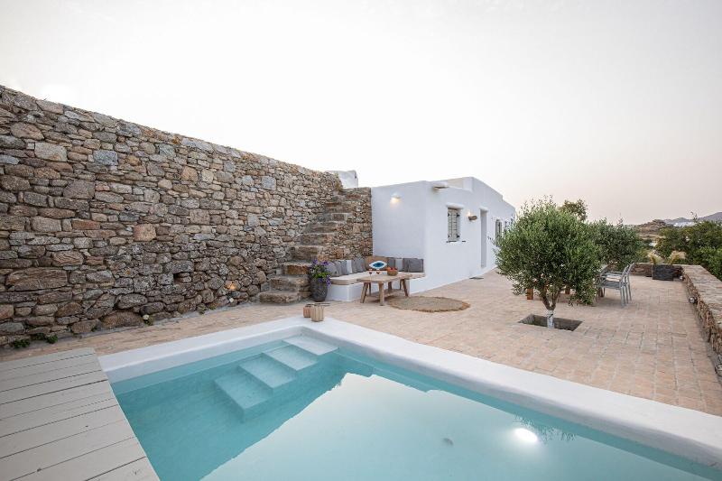 펜션 Ikies Of Mykonos