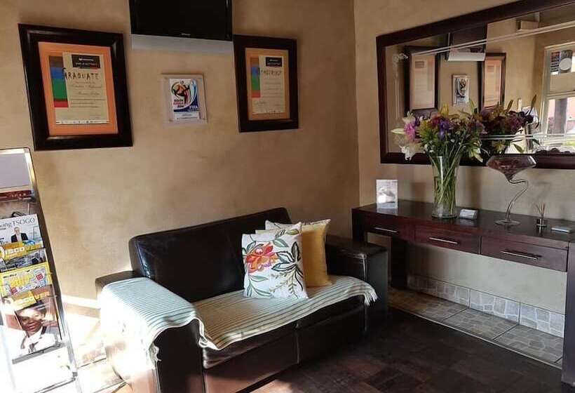 פנסיון Masana Lodge