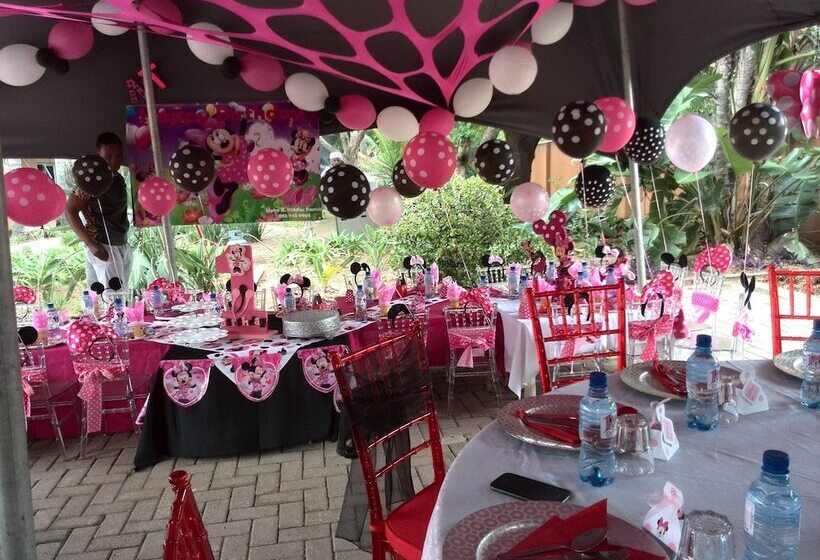 פנסיון Masana Lodge