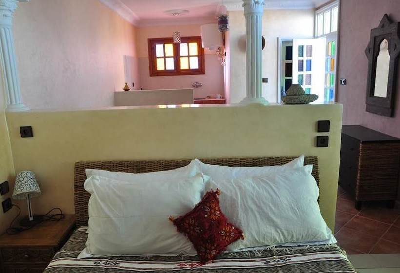 펜션 Moon Light Surf House