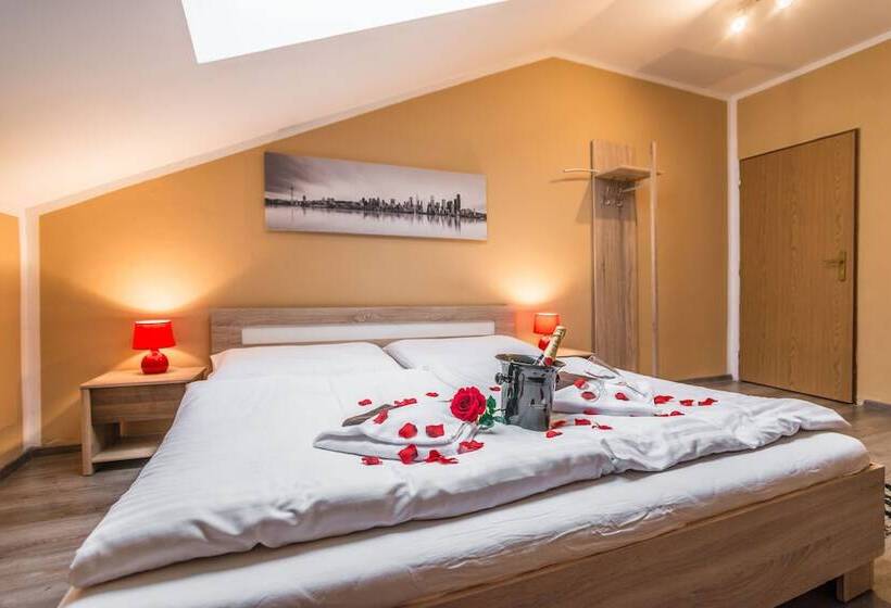 بنسيون Penzion Time