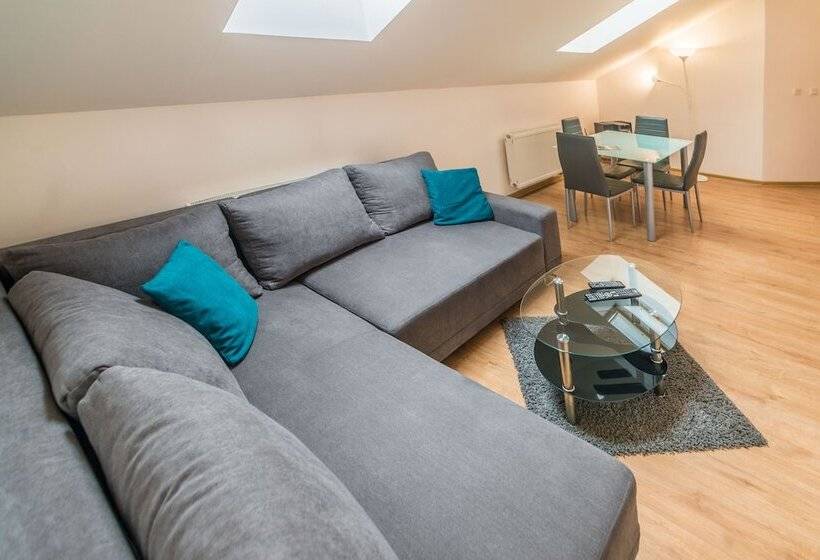 بنسيون Penzion Time