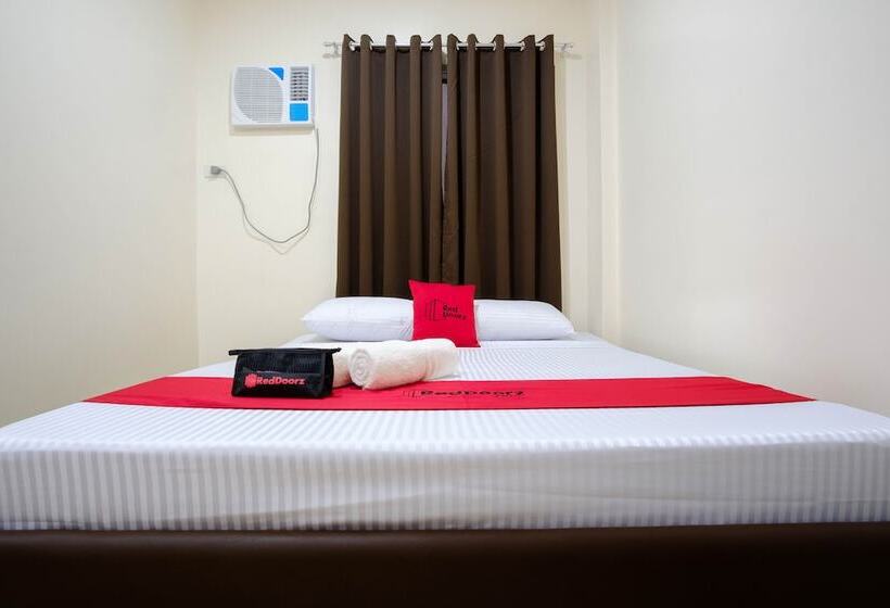 پانسیون Reddoorz Near Veterans Memorial Medical Center