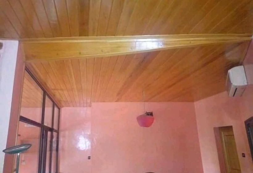 Pensiune Universal Trade