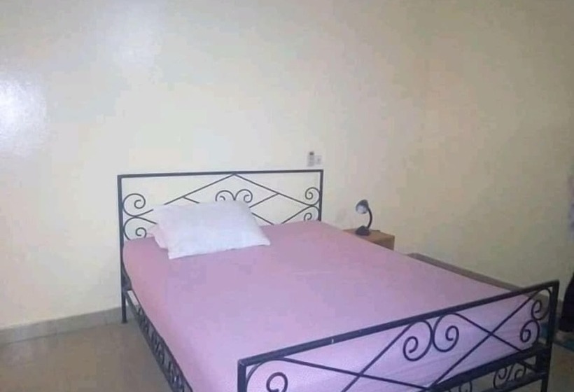 Pensiune Universal Trade