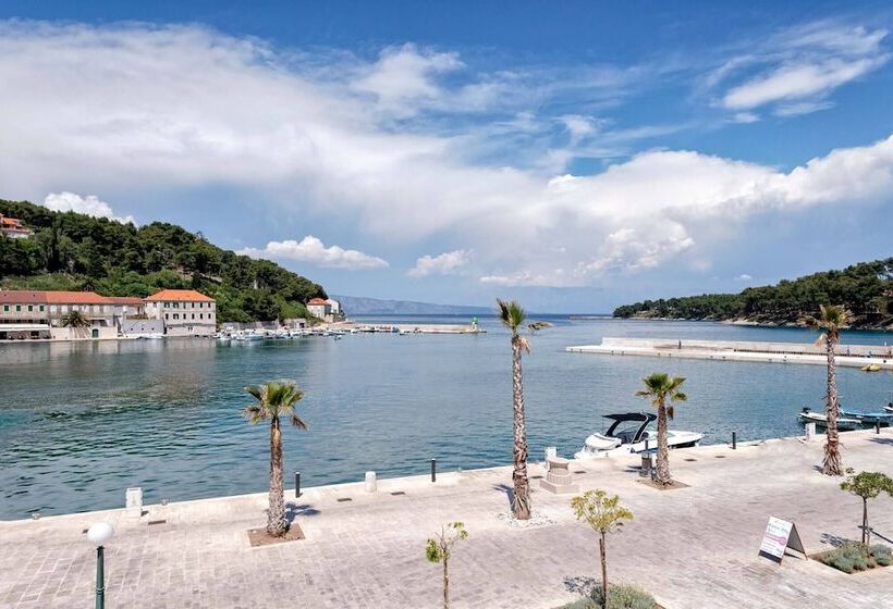 膳宿费 Villa Riva