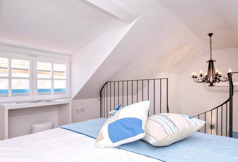 بنسيون Villa Riva