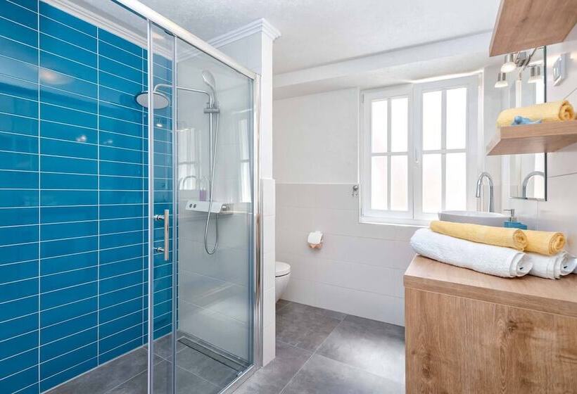 膳宿费 Villa Riva