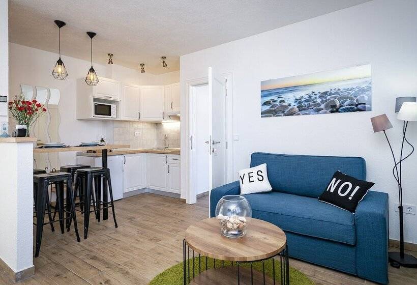 膳宿费 Villa Riva