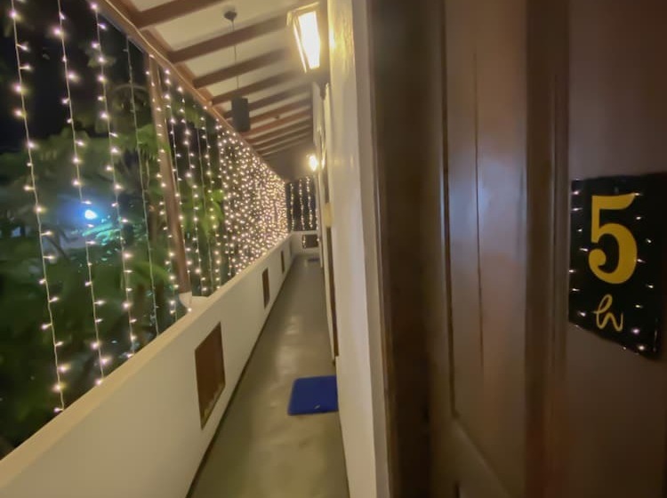 פנסיון Westeros House