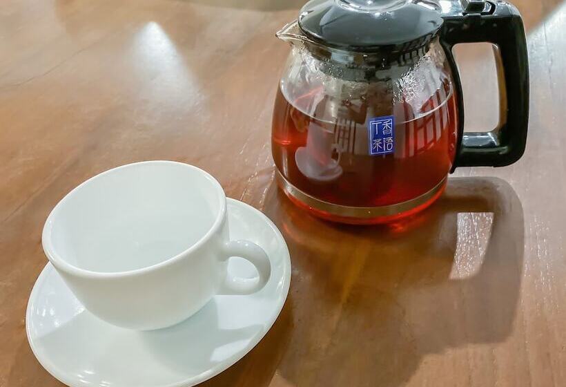 פנסיון Westeros House