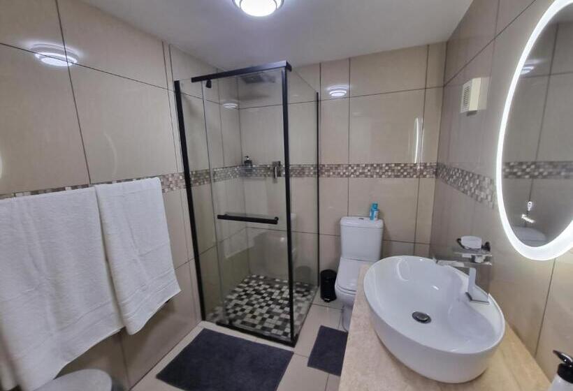 بنسيون Weston Guest House Krugersdorp