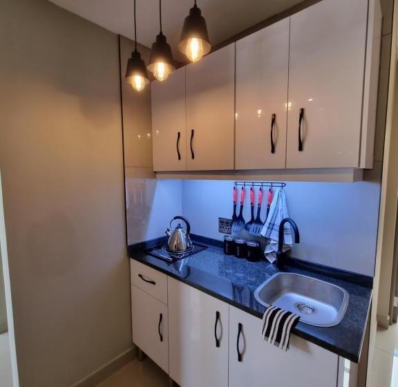 بنسيون Weston Guest House Krugersdorp