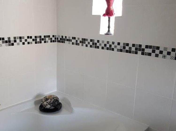 펜션 Whara Whara Guest House