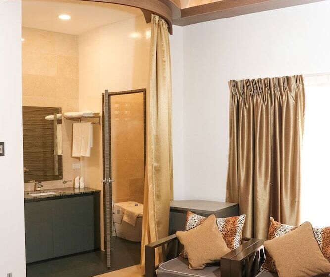 Safari Hotel And Villas Powered By Cocotel