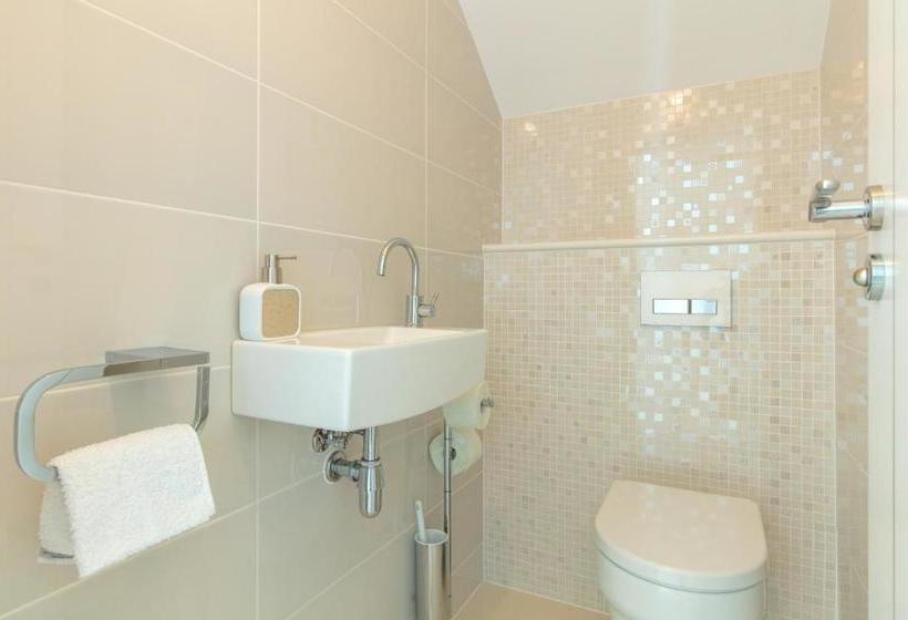 Villa The White Villa