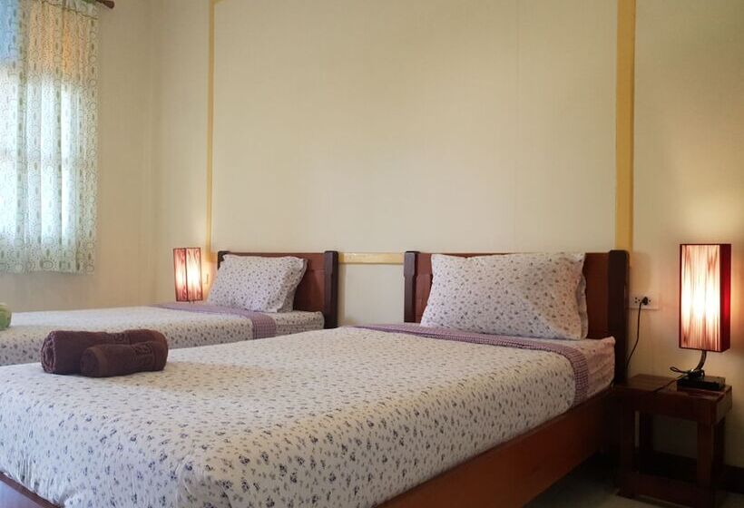 بنسيون Benjapirom Private House