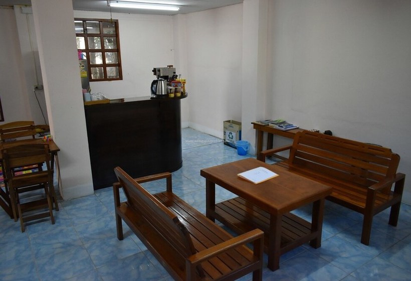 بنسيون Chanmuang Guesthouse