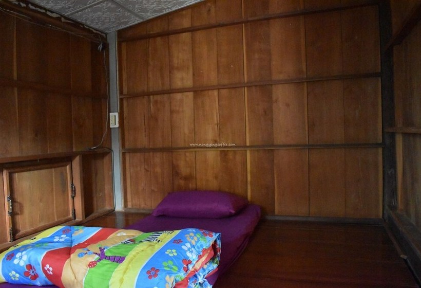 بنسيون Chanmuang Guesthouse