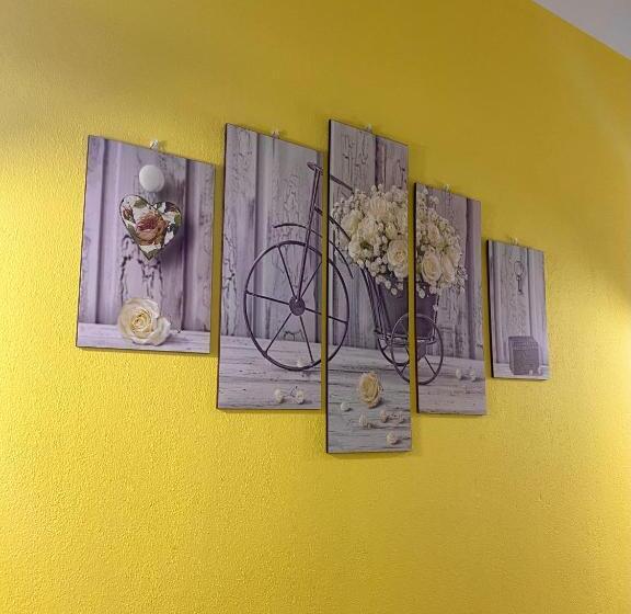 پانسیون Dani's House