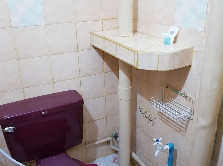 ペンション Jr Guest House