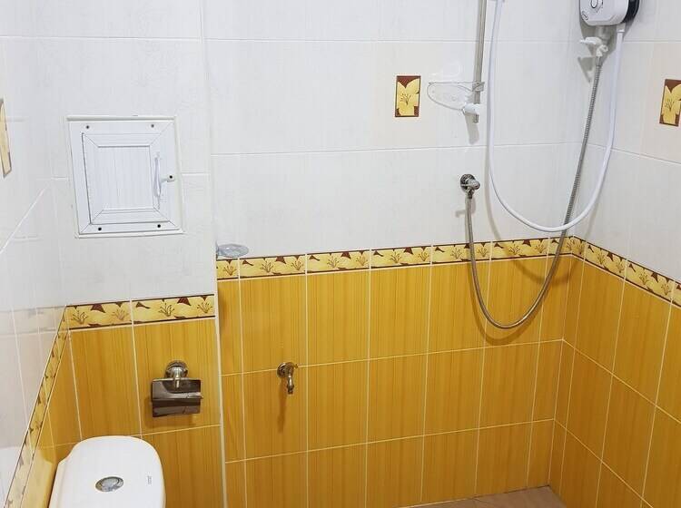 ペンション Jr Guest House