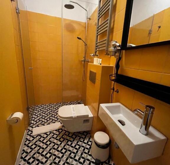 פנסיון Tcz Mokra