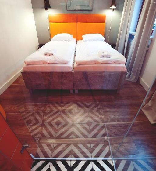 פנסיון Tcz Mokra