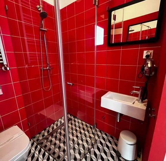 פנסיון Tcz Mokra